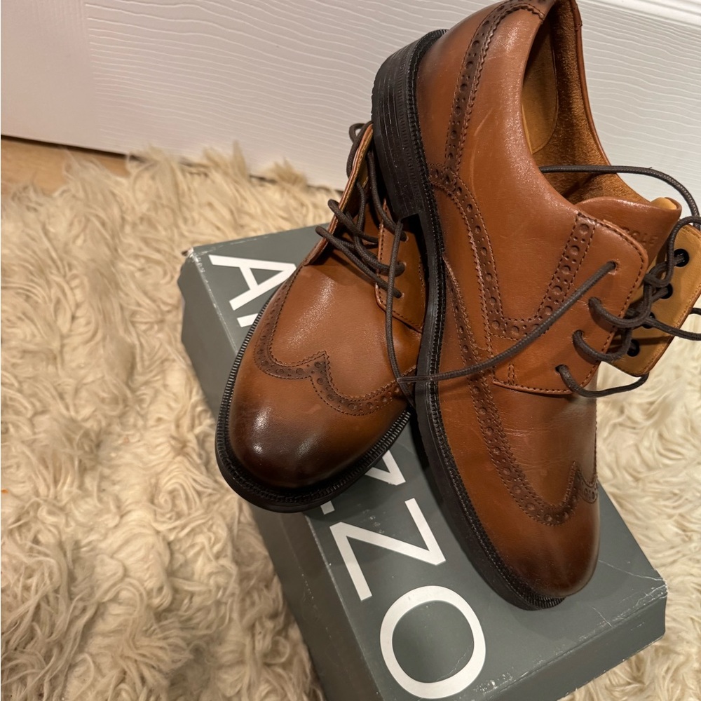 Arezzo Men's Classic Brown Oxfords